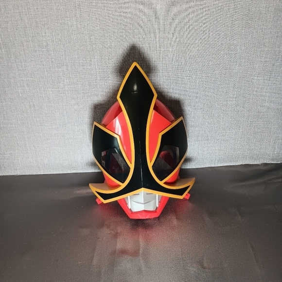 Power Rangers Red Deluxe Super Samurai Megaforce Ranger Mask Halloween w/SOUND - Picture 1 of 9
